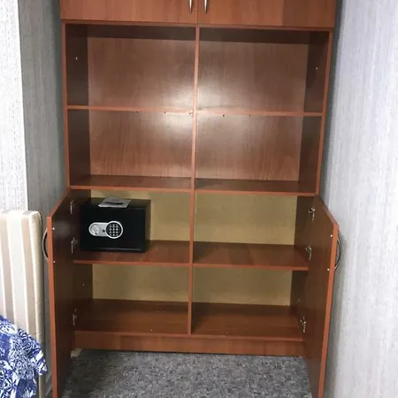 Апартаменти For Two Families On Koblevskoi