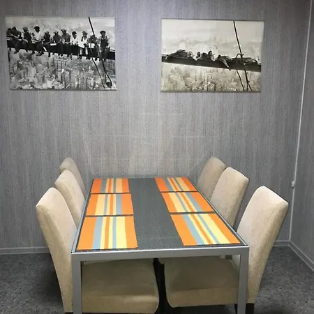 For Two Families On Koblevskoi Апартаменти *